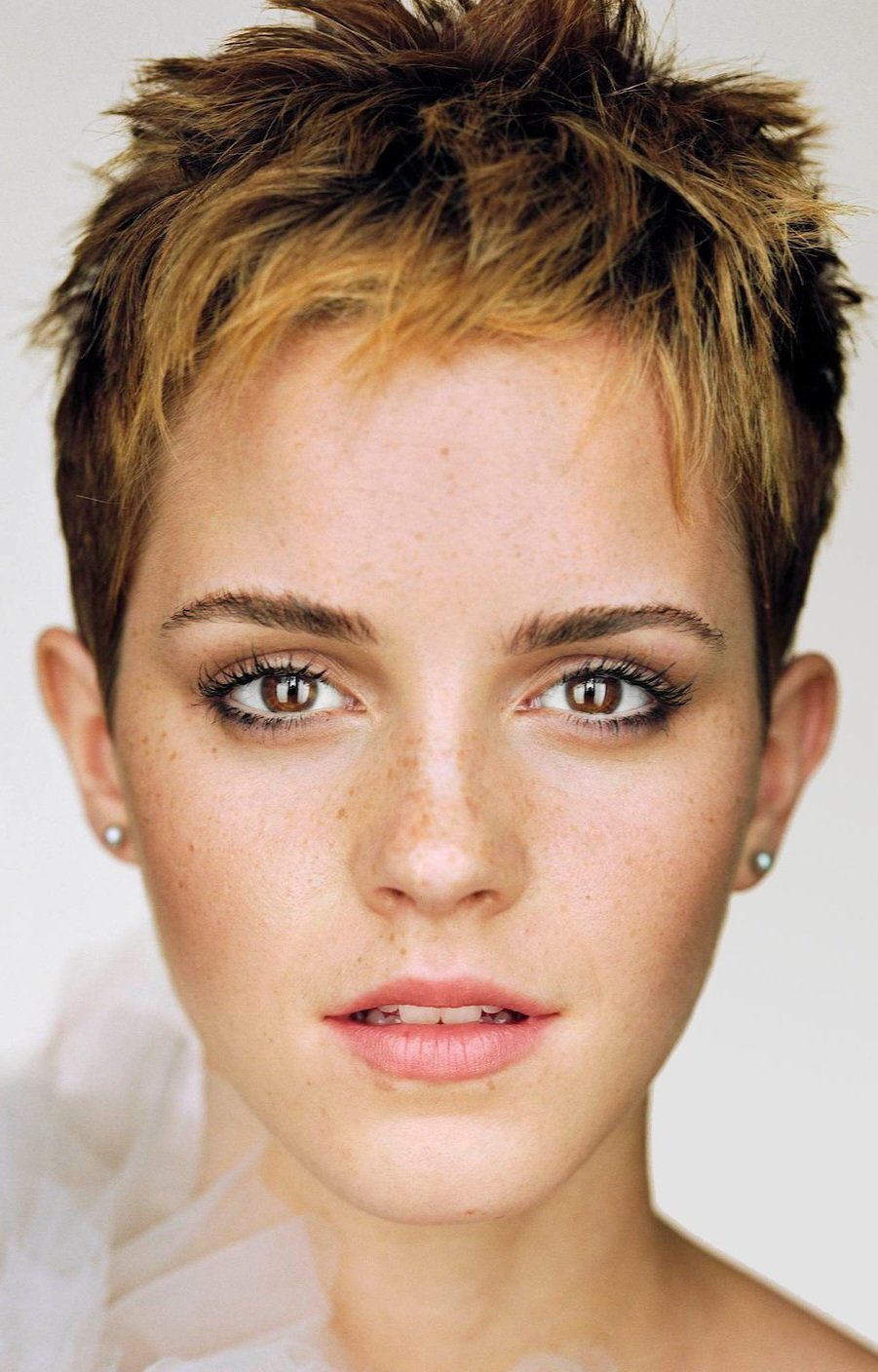 62euDkcM Emma Watson pickleball 04.jpg